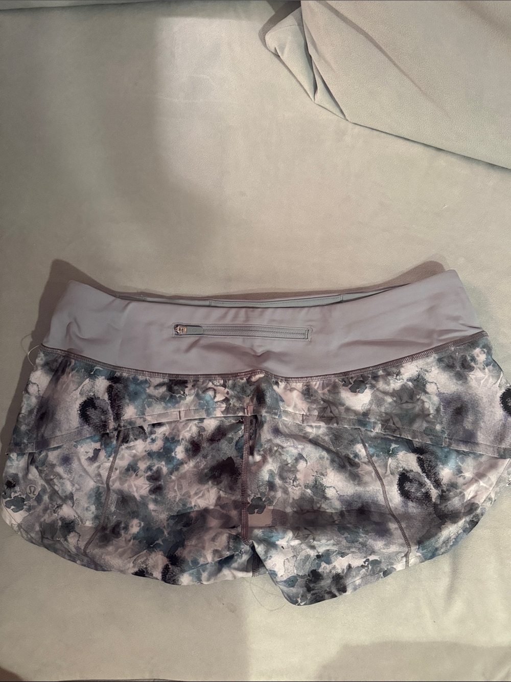 lululemon athletica Light Blue Low Rise Athletic Shorts 2.5”